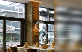 StoneslikeStones-Kunststeinsäulen mit Bruchsteindekor (Lajas) in Gastronomie, Spezialanfertigung