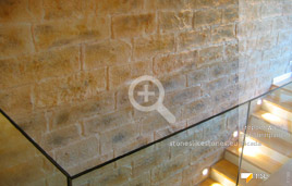 Treppenhaus mit dem MSD-Steinpaneel Picada von StoneslikeStones – 01188